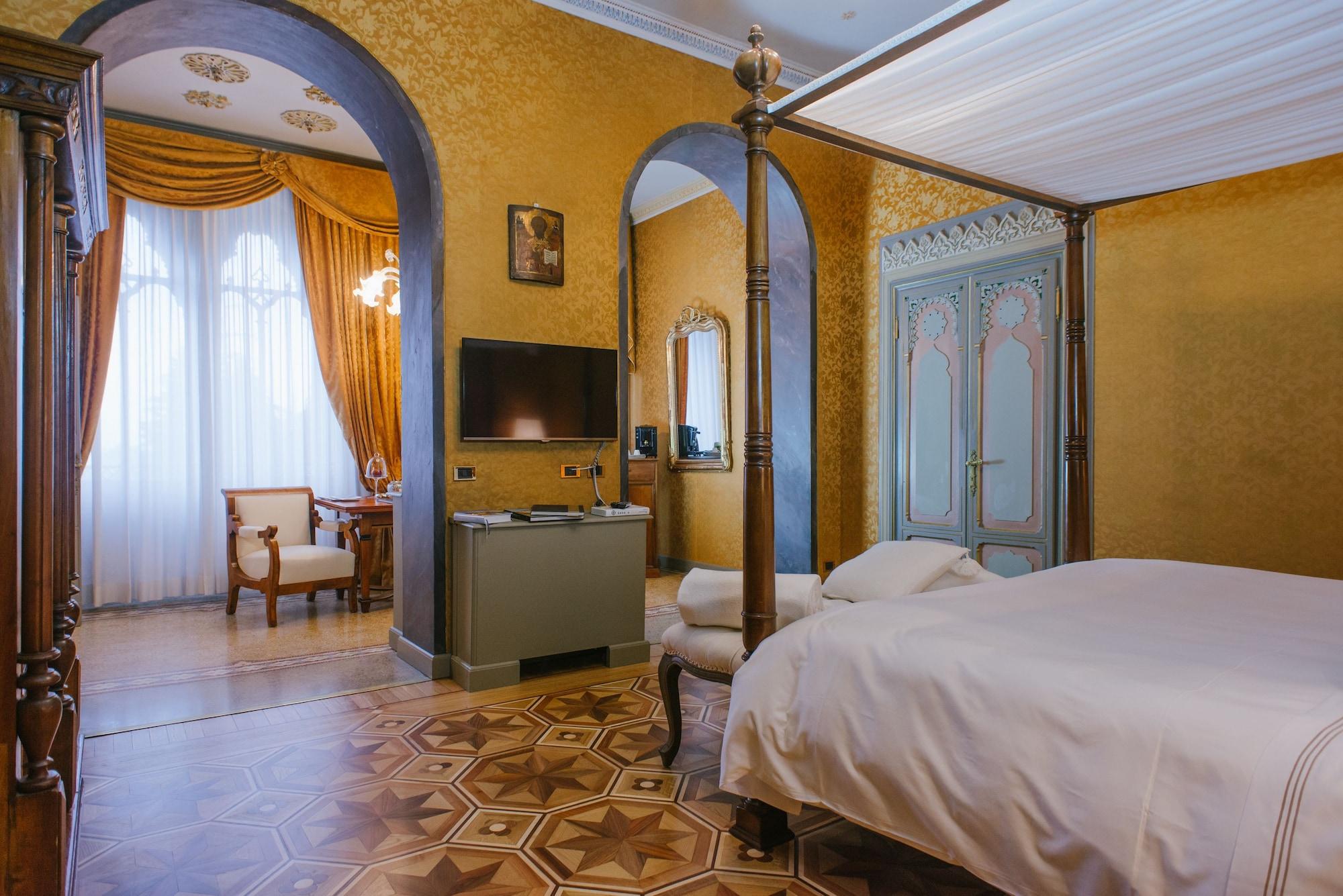 Relais & Chateaux Villa Crespi Орта-Сан-Джулио Экстерьер фото