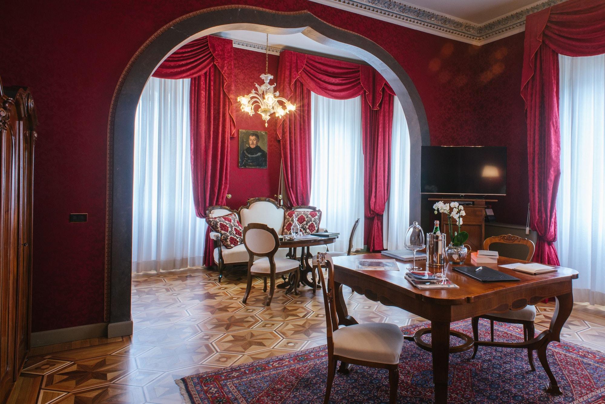 Relais & Chateaux Villa Crespi Орта-Сан-Джулио Экстерьер фото